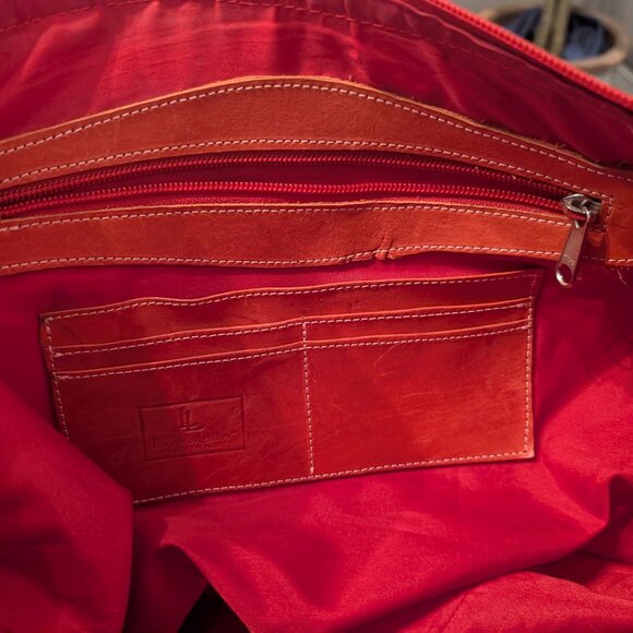 Vintage Large Leaders in Leather Tooled Floral Overnight Bag - Picture 6 of 12